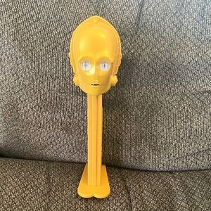 Star Wars C-3PO jumbo sized Pez dispenser in gold/yellow with sound!